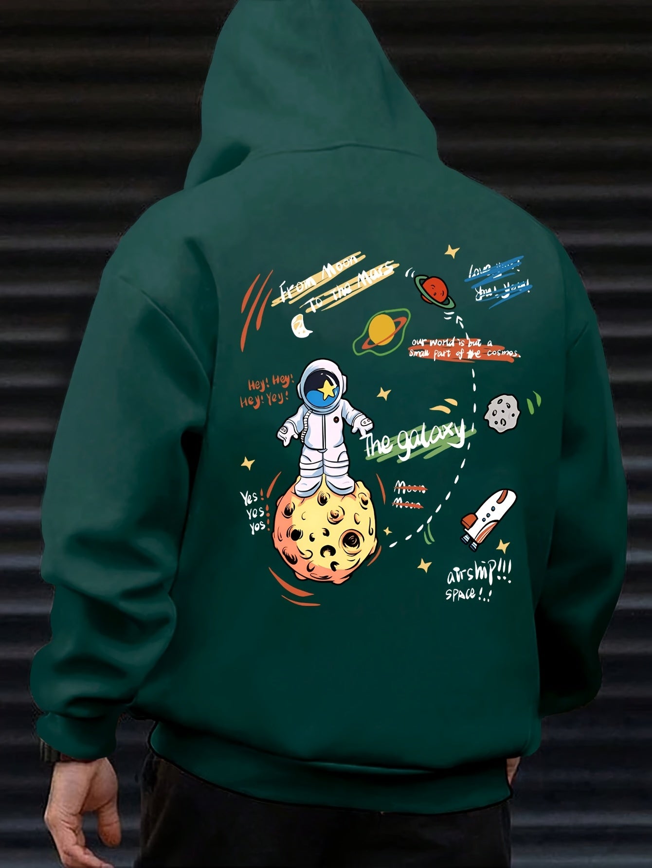 קפוצ'ון אוברסייז שחור אסטרונאוט