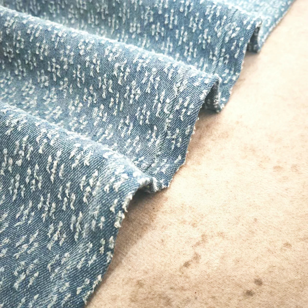 ג'ינס סטרייט אפ